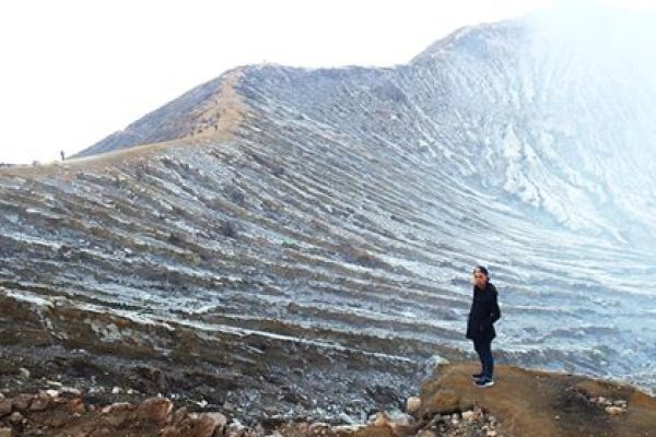 Ijen Midnight Tour from Bali